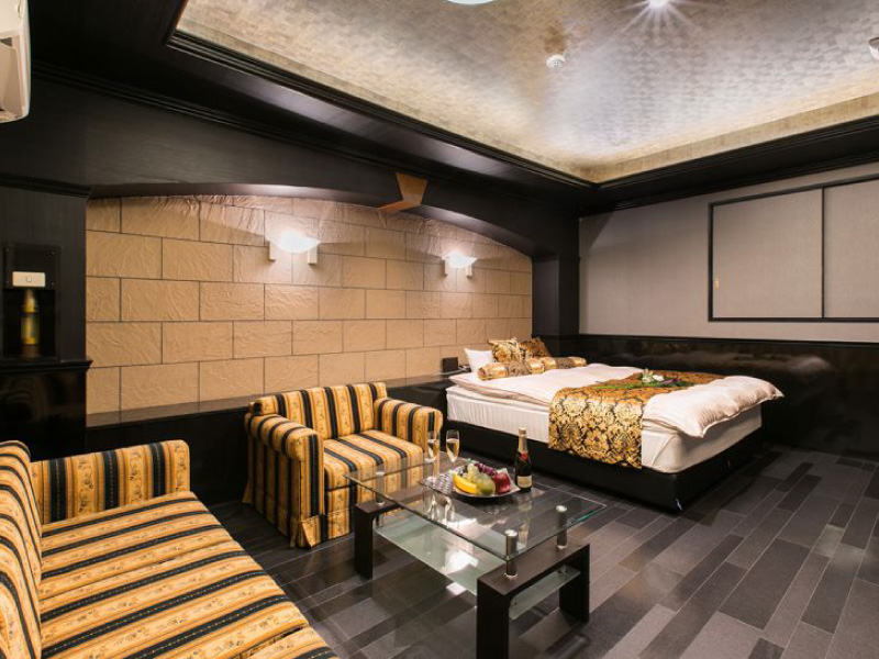 山口県小野田IC近くのラブホテル プレジャーリゾート ソル 小野田店の110号室